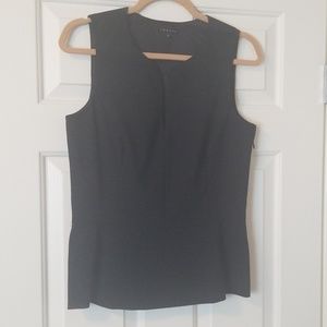 Theory Sleeveless Peplum Top Sz L Deep V Neck EUC